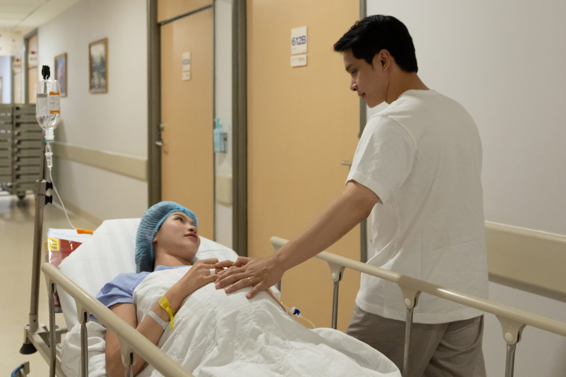 1775618297 121 A hau Che Nguyen Quynh Chau sinh con trai dau