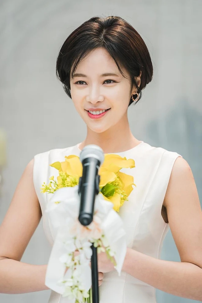 1775621636 165 Hwang Jung Eum thanh ly do the nay thi ai