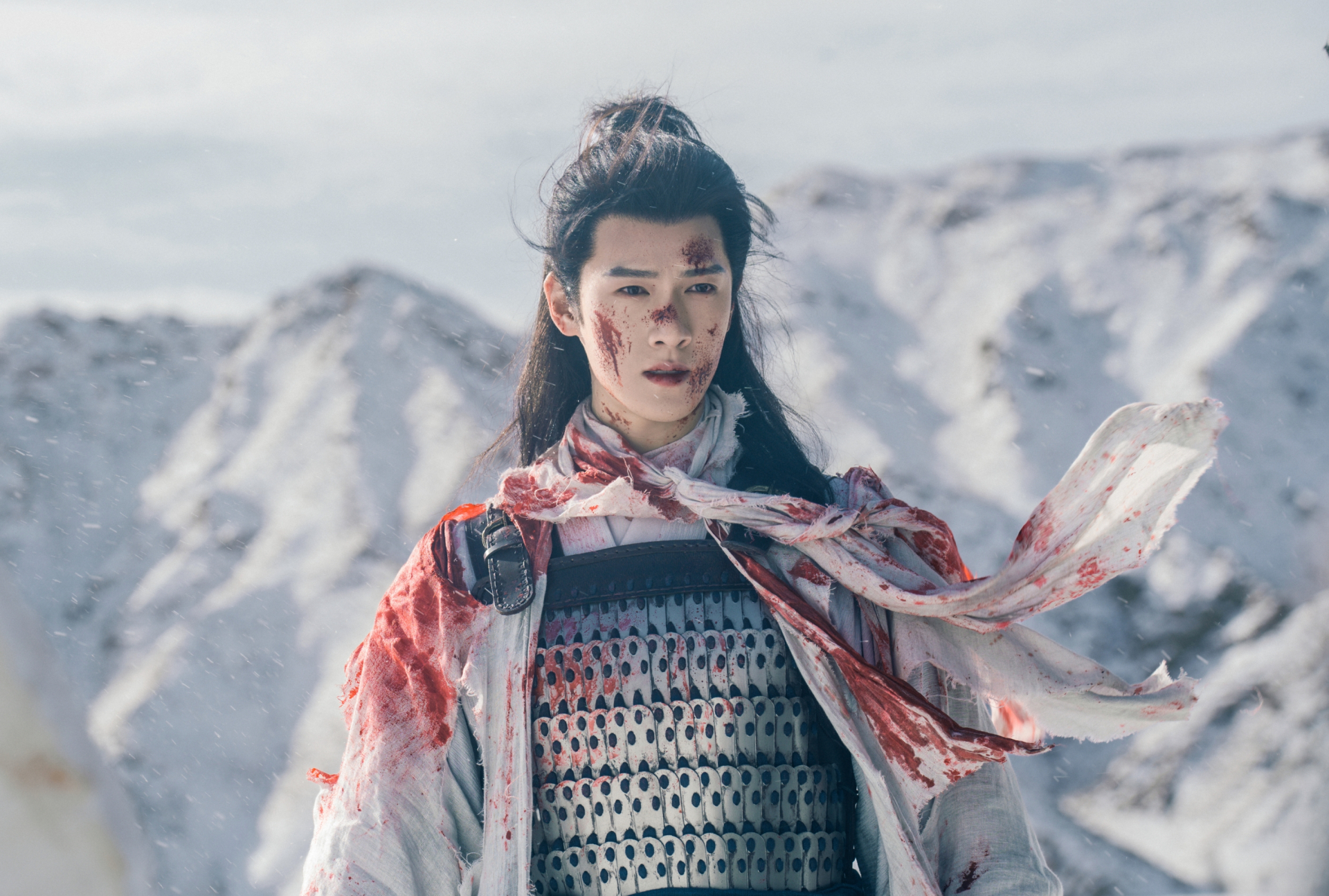 Làm ơn đừng chiếu phim Trung Quốc này nữa: Nữ chính là trẻ con tập làm người lớn, diễn đơ như mang ảnh căn cước lên phim- Ảnh 5.