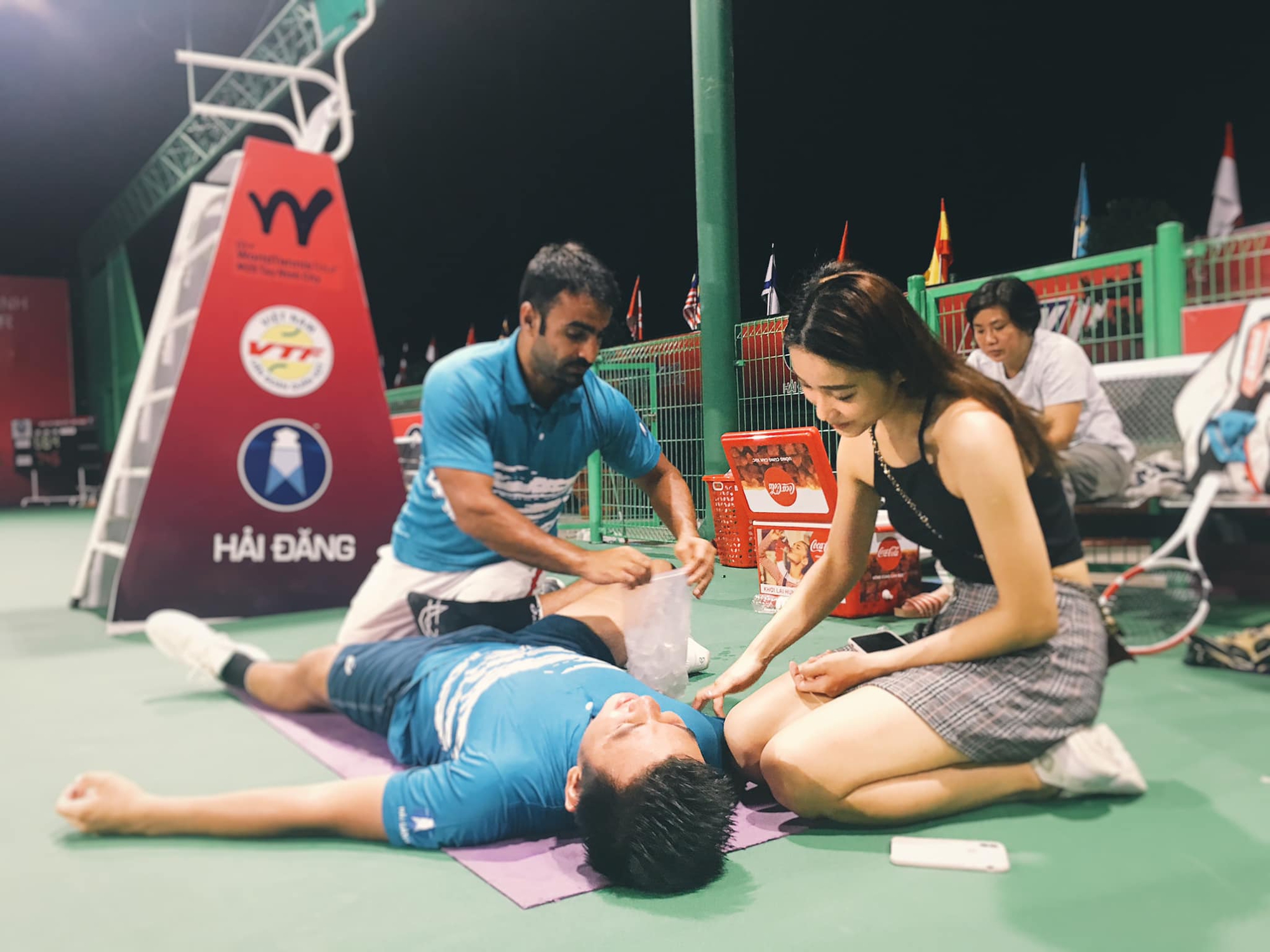 Chuyện tình cô gái 8 năm đồng hành cùng Lý Hoàng Nam khắp các sân đấu từ tennis đến pickleball 3 1775628270 948 Chuyen tinh co gai 8 nam dong hanh cung Ly