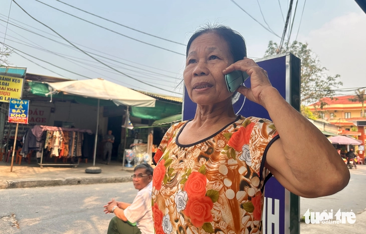 Éo le cảnh đời mẹ già bán khoai nuôi ba người con mắc bệnh tâm thần 6 con khờ - Ảnh 6.