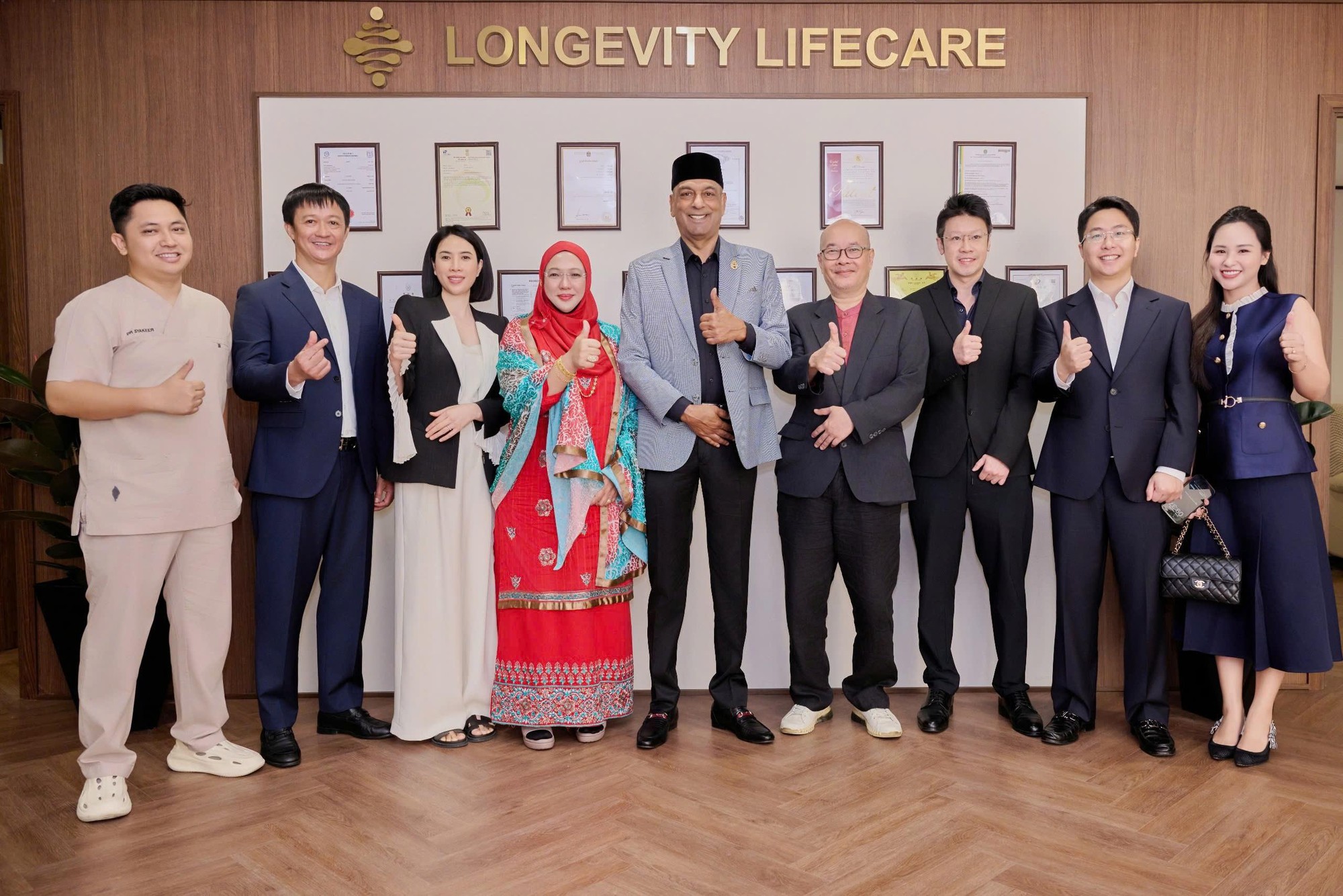 Hợp tác 3 bên, Longevity Medical kết nối hệ sinh thái chăm sóc sức khỏe tiên tiến đến gần người Việt và khu vực - Ảnh 3. Hợp tác 3 bên, Longevity Medical kết nối hệ sinh thái chăm sóc sức khỏe tiên tiến đến gần người Việt và khu vực - Ảnh 3.