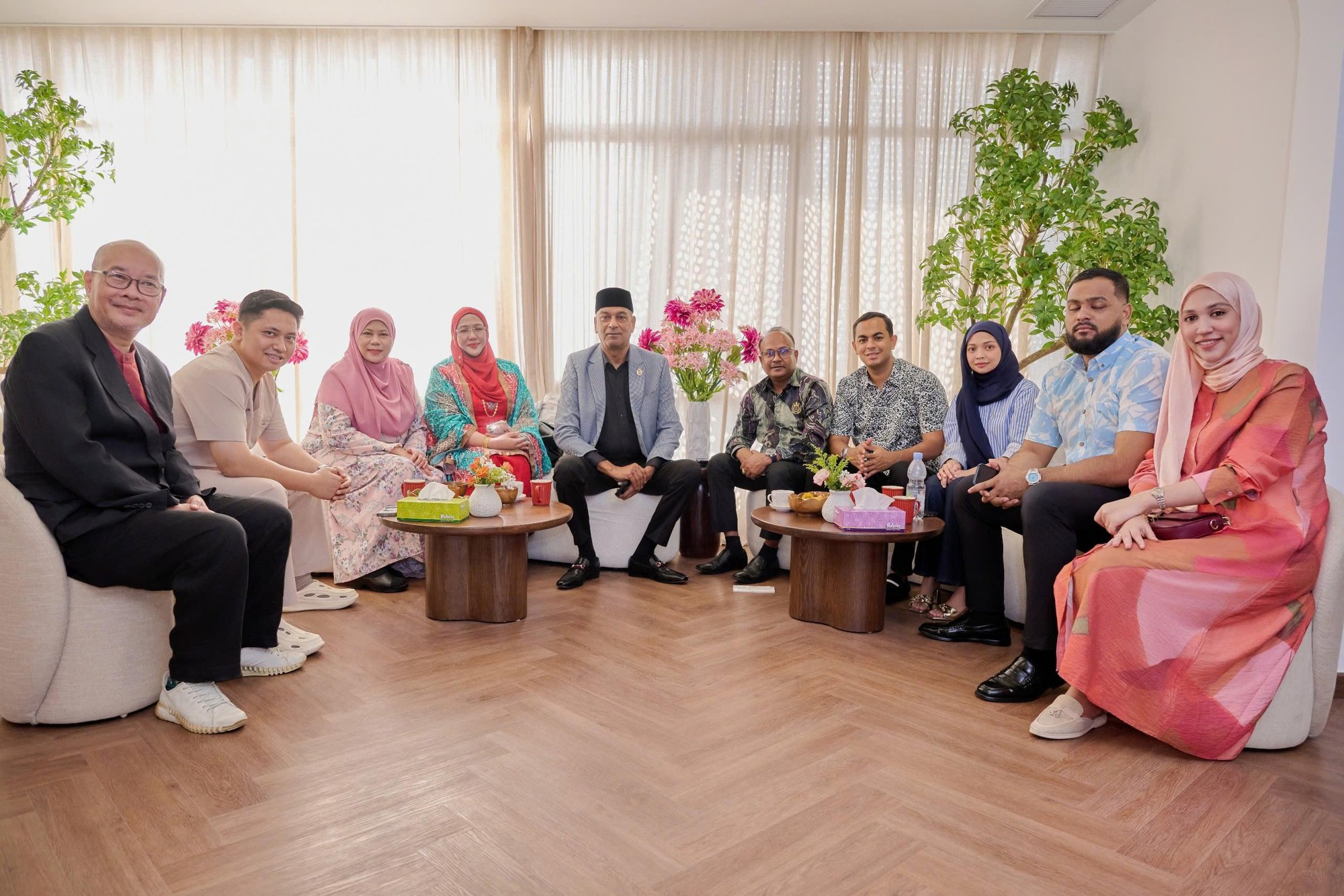 Hợp tác 3 bên, Longevity Medical kết nối hệ sinh thái chăm sóc sức khỏe tiên tiến đến gần người Việt và khu vực - Ảnh 4. Hợp tác 3 bên, Longevity Medical kết nối hệ sinh thái chăm sóc sức khỏe tiên tiến đến gần người Việt và khu vực - Ảnh 4.