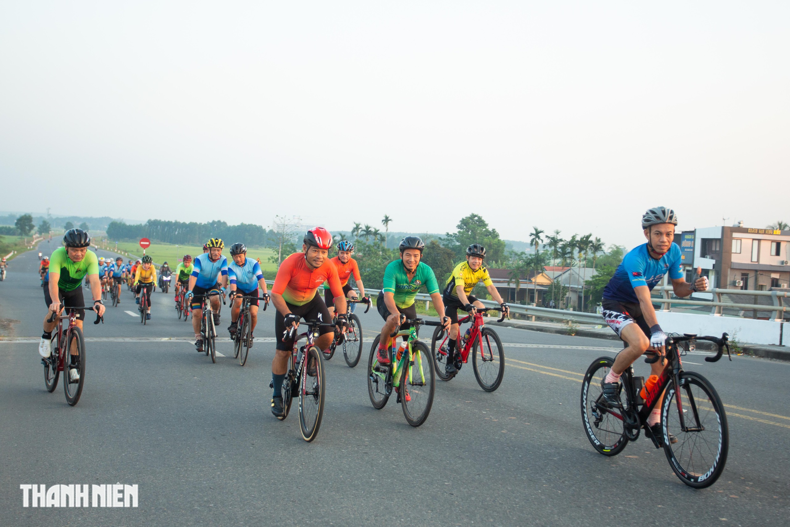 VĐV xe đạp Quảng Trị 'tăng líp', sẵn sàng cho Ngày hội đạp xe Vì hòa bình- Ảnh 10.