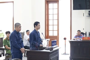 Án mạng từ mâu thuẫn khi đánh bài ăn tiền tại đám cưới