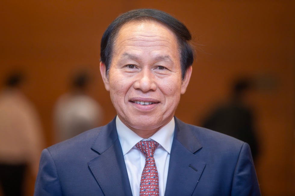 Chính phủ có 6 Phó Thủ tướng, gồm 3 Ủy viên Bộ Chính trị, Ban Bí thư - 7