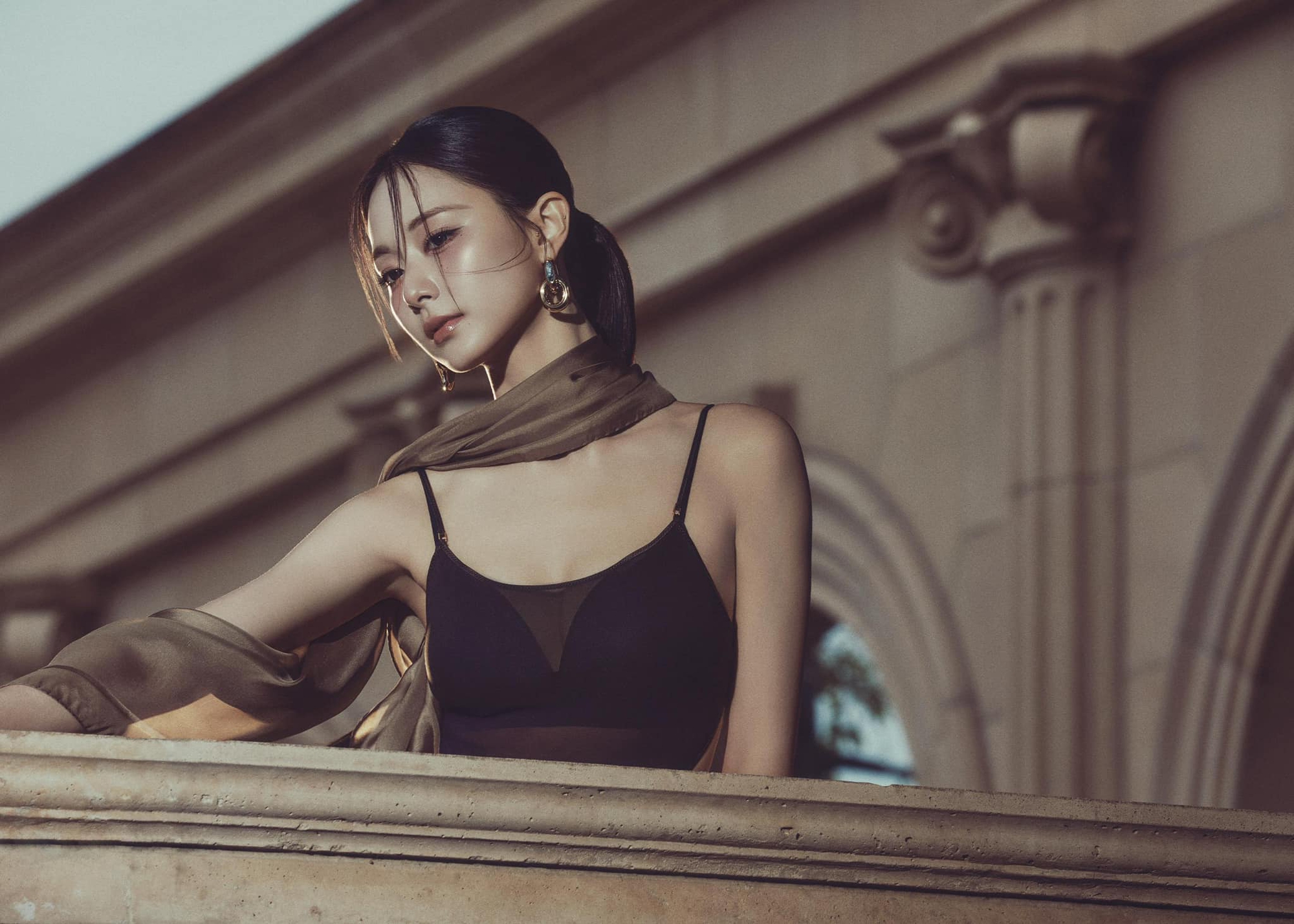 Ngoại hình gây choáng của mỹ nhân 11 lần lọt top đẹp nhất thế giới, nhan sắc 