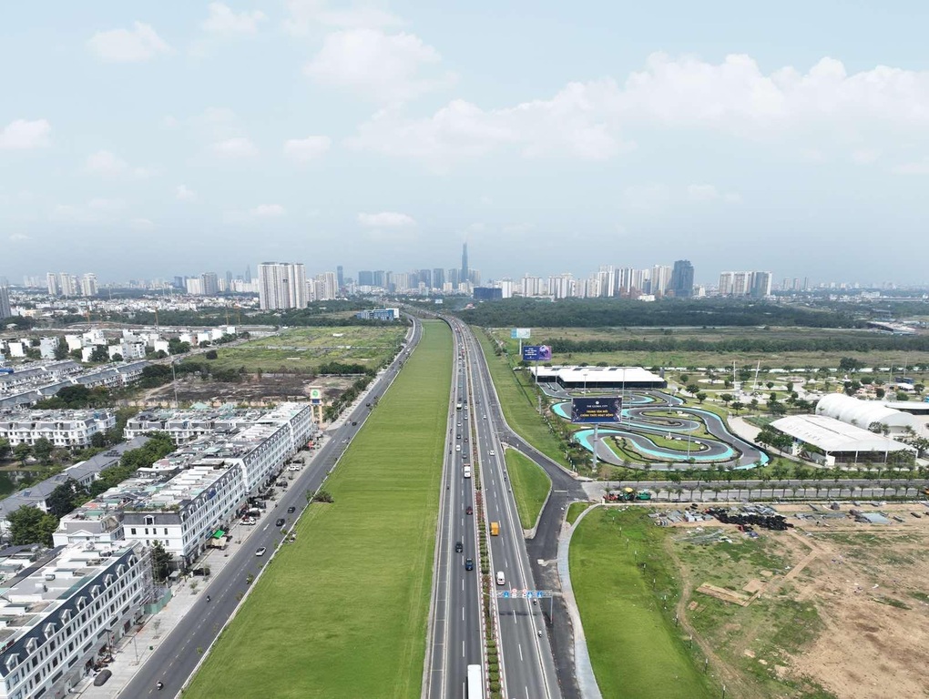 Hạ tầng song hành bất động sản hàng hiệu, thiết lập cục diện khu Đông - 3