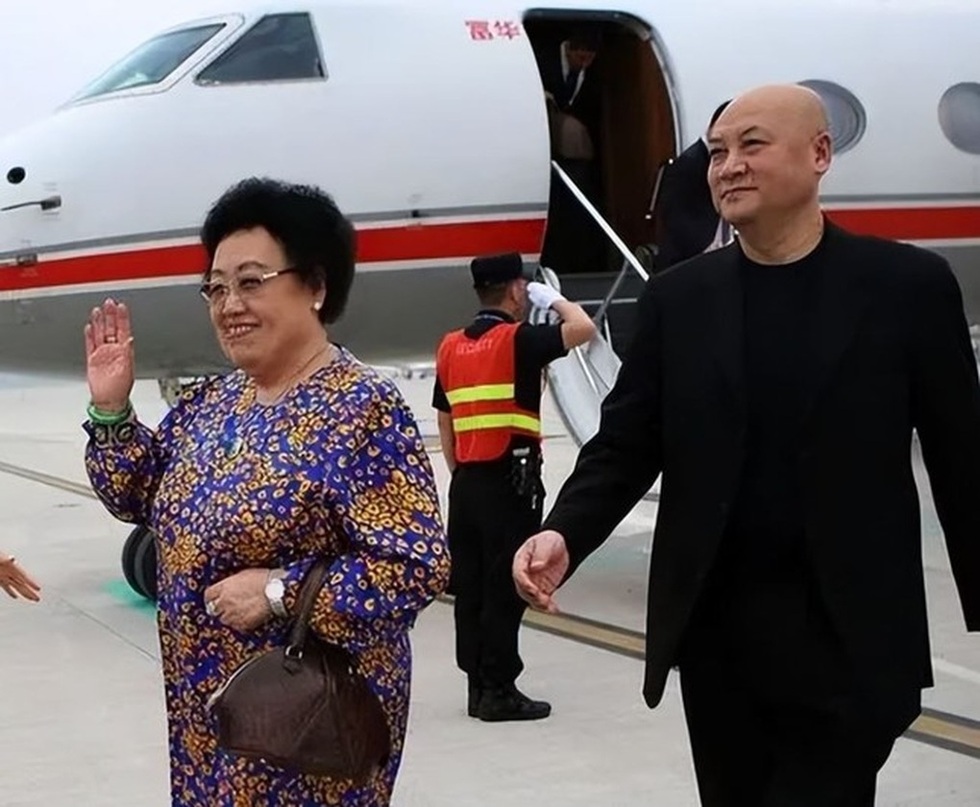 Hôn nhân vượt định kiến của “Đường Tăng đẹp nhất” và vợ tỷ phú hơn 11 tuổi - 3