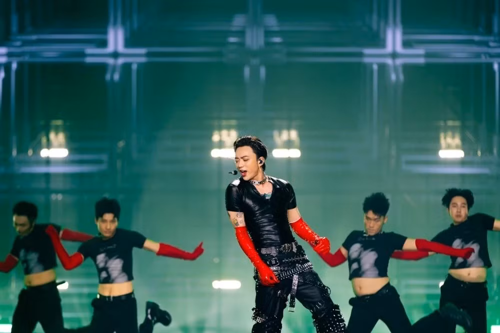 1775647207 861 Den luc nghe si ngung de dai.avif