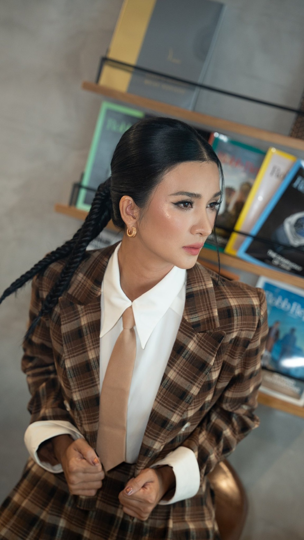 NSƯT Kim Tuyến nói về 19 năm làm mẹ đơn thân: Tôi không giấu con - 8