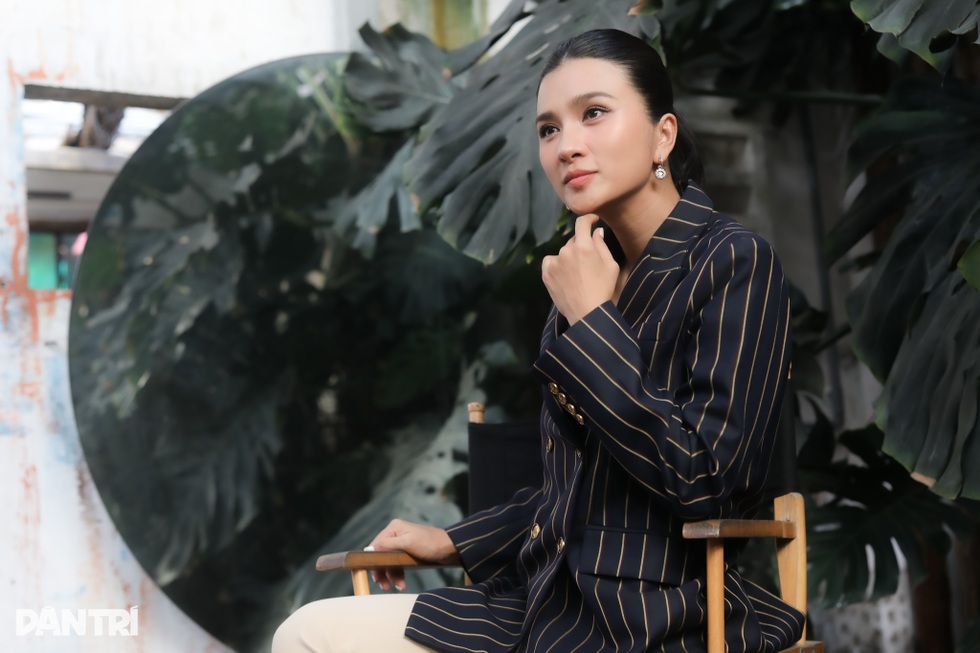 NSƯT Kim Tuyến nói về 19 năm làm mẹ đơn thân: Tôi không giấu con - 11