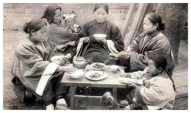 Ảnh thực tế cuộc sống của nhà giàu cuối Thanh triều: Không giống như trên phim, khổ hơn nhiều so với tưởng tượng - Ảnh 3.