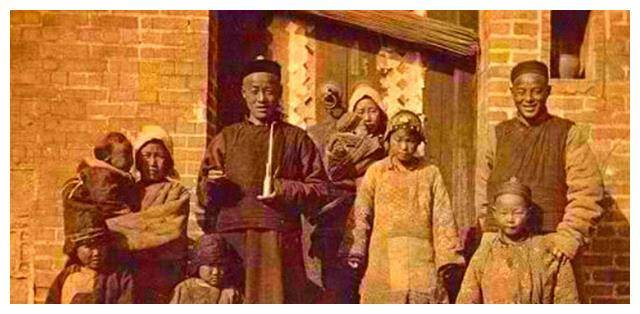 Ảnh thực tế cuộc sống của nhà giàu cuối Thanh triều: Không giống như trên phim, khổ hơn nhiều so với tưởng tượng - Ảnh 6.