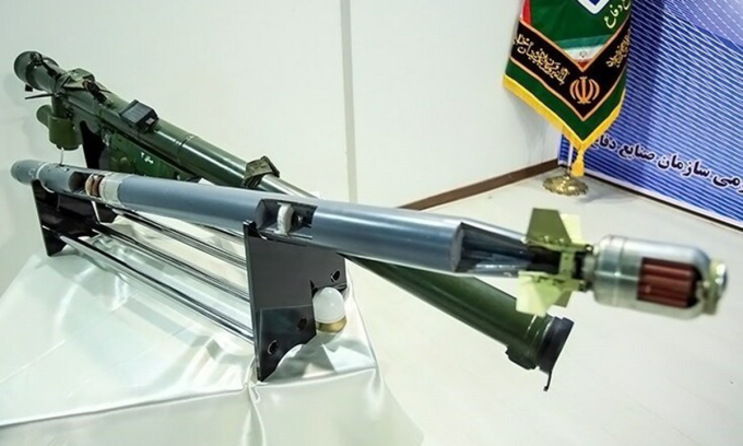 Tên lửa vác vai Misagh-3 của Iran trong ảnh công bố hồi năm 2017. Ảnh: Tasnim