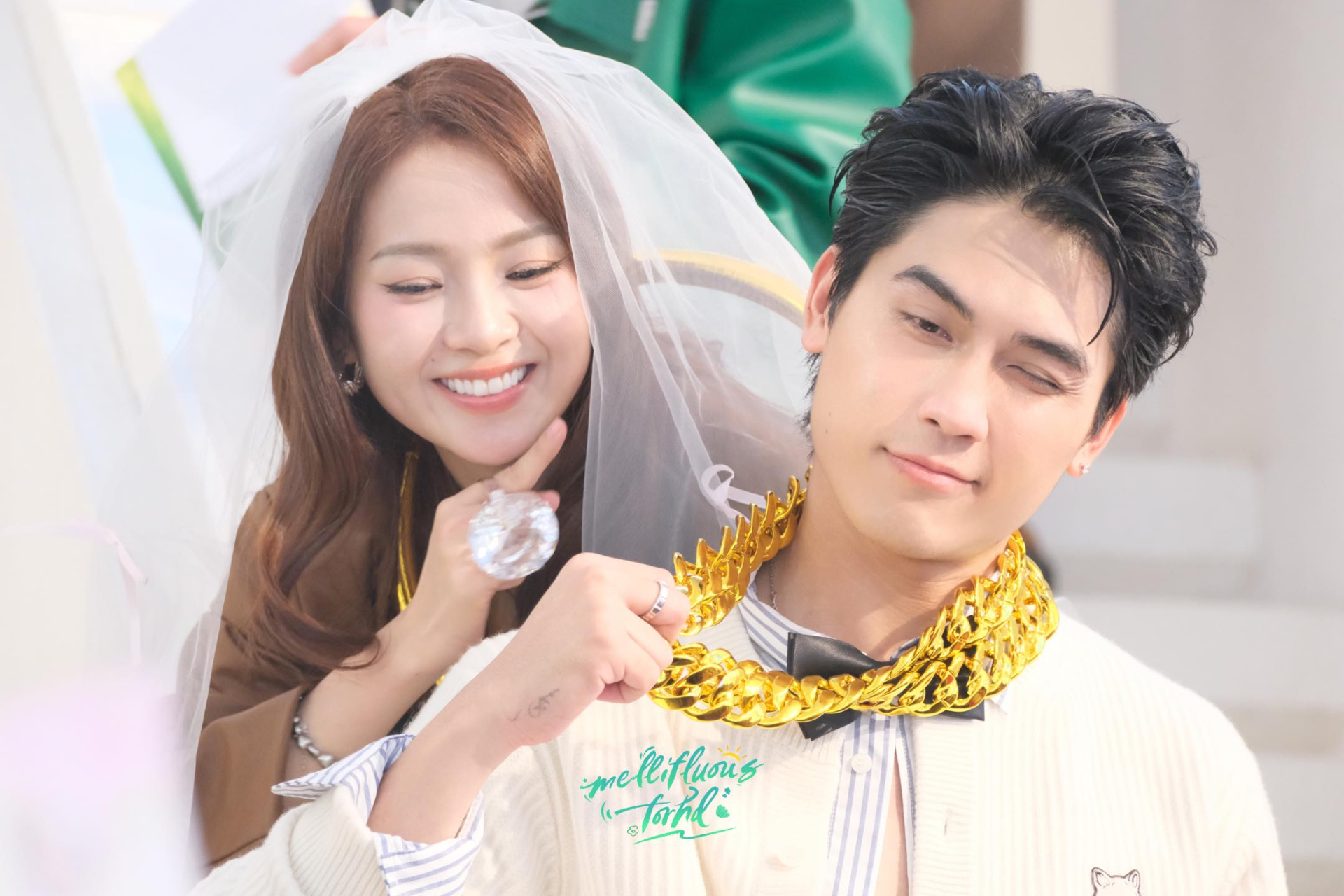 Gọi đây là đám cưới đẹp nhất Việt Nam có quá không: Cô dâu nhan sắc thượng thừa, chú rể giàu nứt đố đổ vách- Ảnh 4.