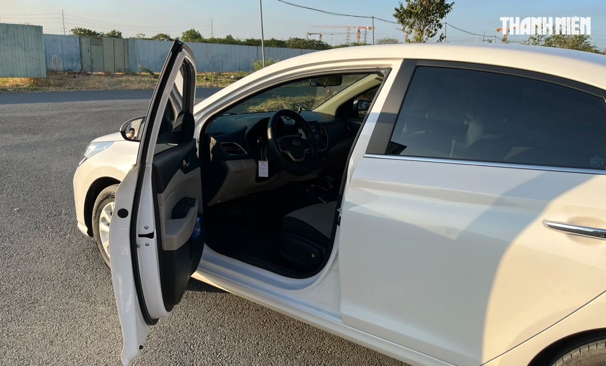 Ô tô đỗ dưới trời nắng gắt ảnh hưởng thế nào đến nội thất xe? - Ảnh 3.