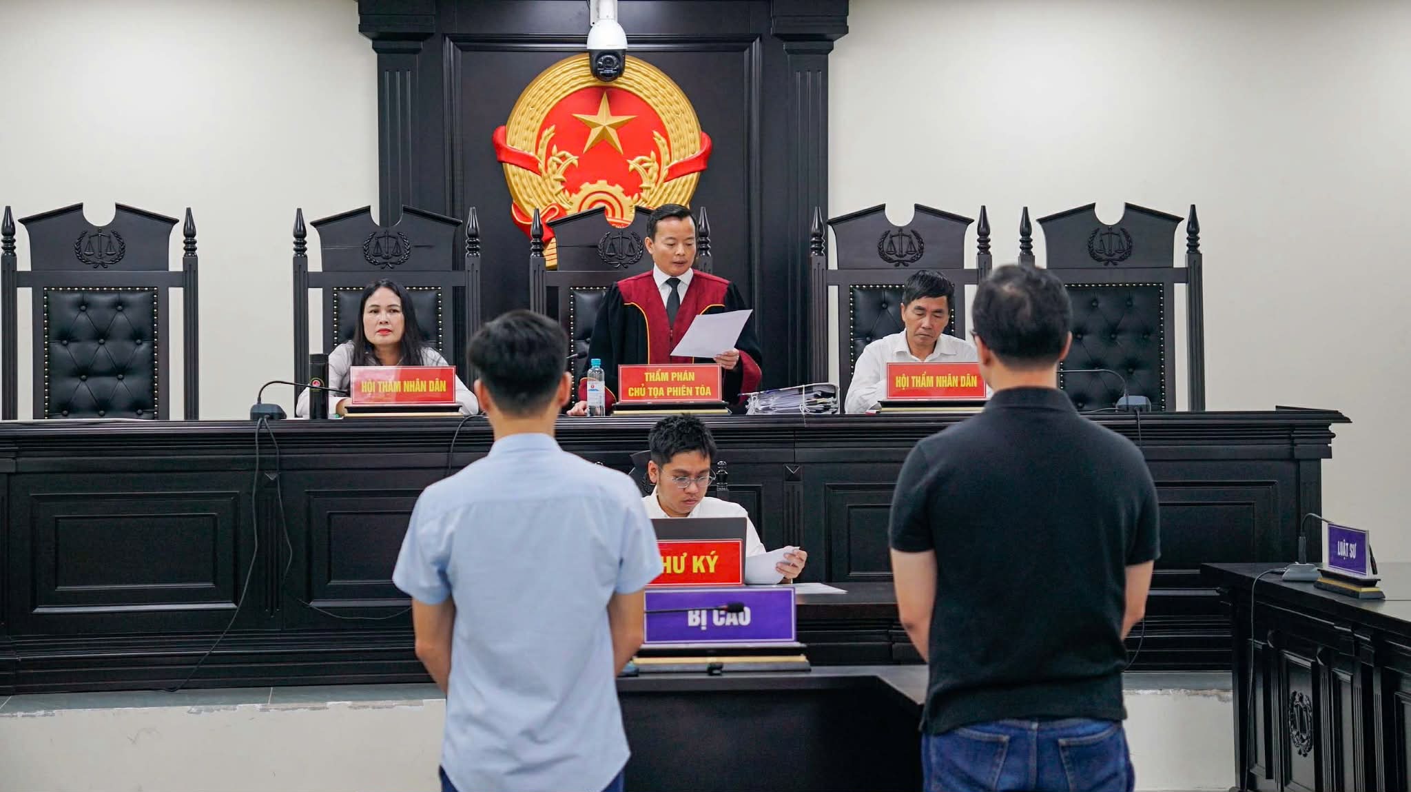 Vụ cháy 15 người chết: Hai cựu cán bộ công an bị đưa ra xét xử 3 cháy - Ảnh 3.