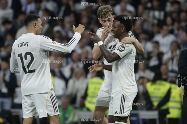 Vinicius và đồng đội Real đang gặp bất lợi hơn Bayern. Ảnh: EPA. real-madrid-khung-hoang-van-dam-choi-tay-doi-bayern-munich (1).jpg