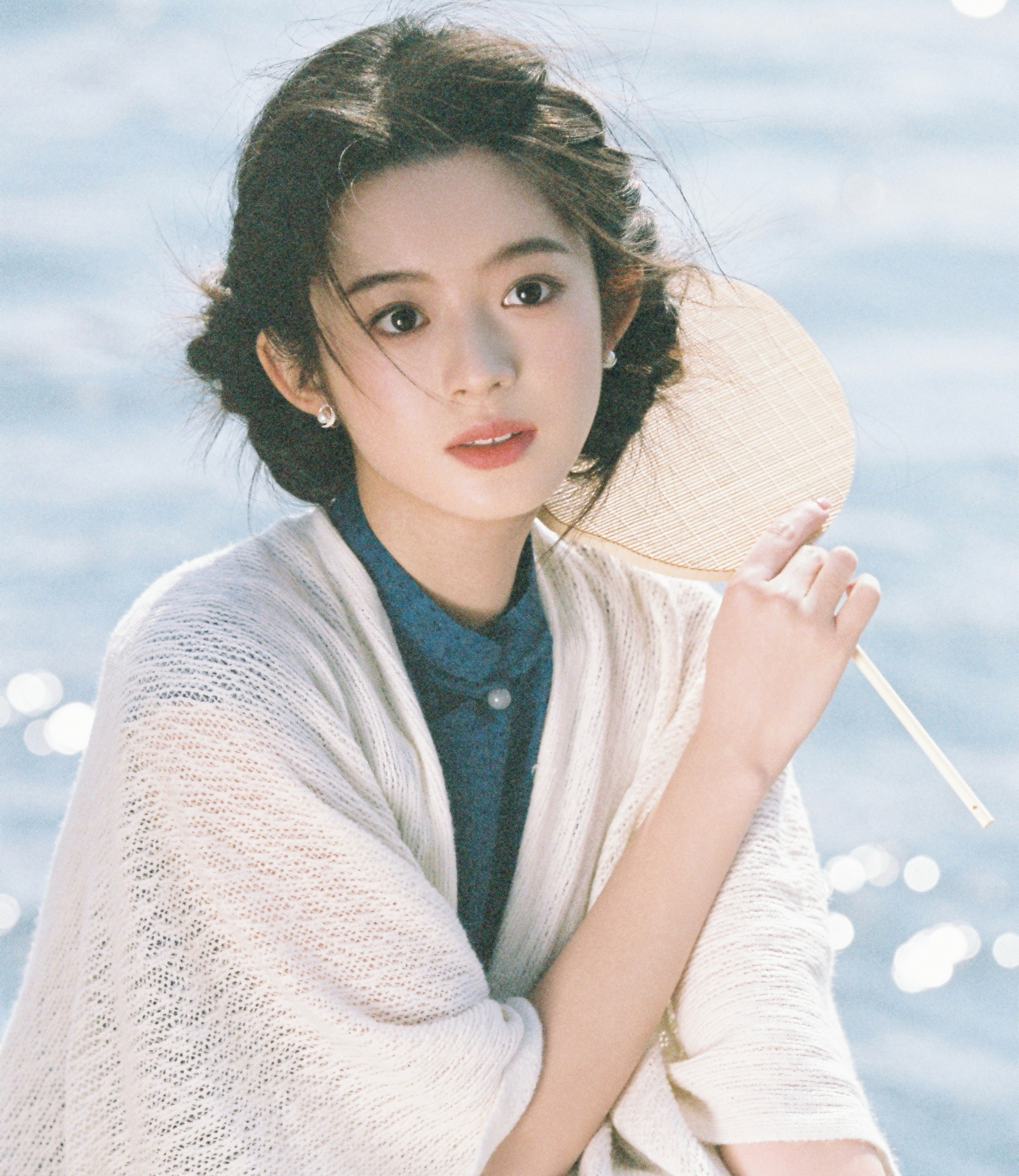 Cô dâu đang gây tranh cãi khắp MXH: Xinh đẹp như hoa như ngọc nhưng không ai dám nhìn thẳng vào mắt- Ảnh 11.