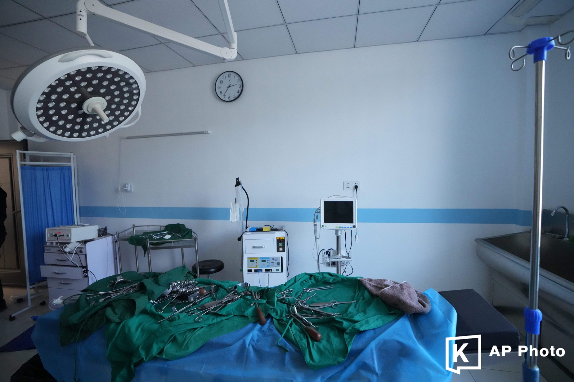 1775720823 549 Kich ban the SIM vuong vai khap 29 toa nha