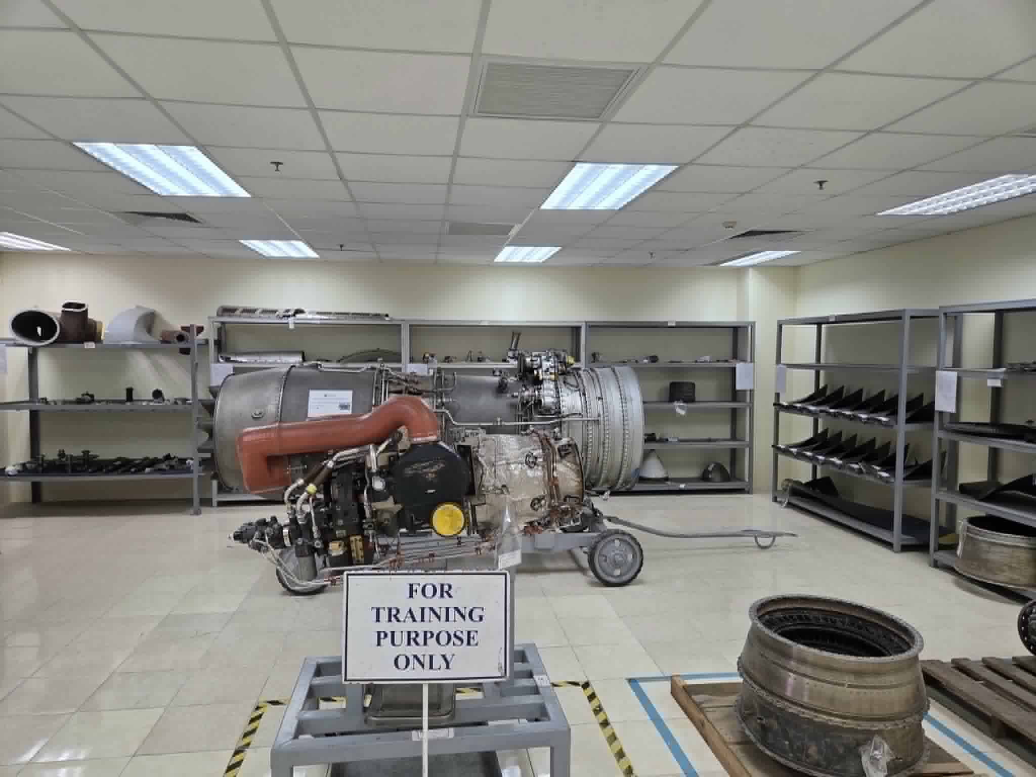 Việt Nam có tổ chức đào tạo bảo dưỡng máy bay theo chuẩn châu Âu - Ảnh 7.