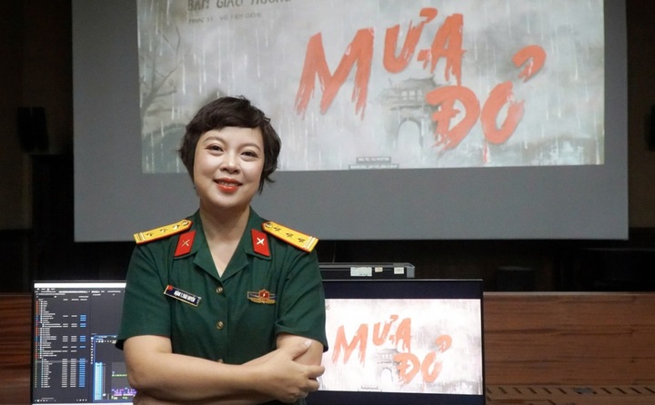 Nữ NSƯT mang hàm Thượng tá vừa nhận Huân chương Lao động hạng Ba là ai?- Ảnh 4.