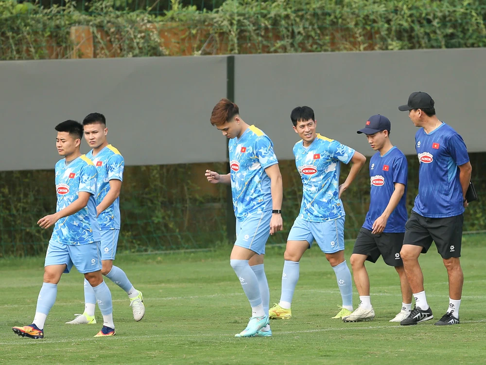 song-sat-brazil-len-ngoi-o-tuyen-viet-nam-tien-dao-noi-that-the (2).jpg