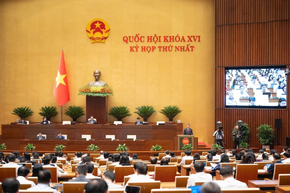 Quốc hội nghe Thủ tướng Lê Minh Hưng trình bày báo cáo về tình hình kinh tế - xã hội. Ảnh: QH le-minh-hung-3.jpg