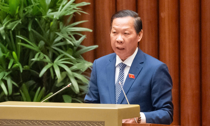 Chủ nhiệm Ủy ban Kinh tế Tài chính Phan Văn Mãi tại phiên họp Quốc hội chiều 9/4. Ảnh: Media Quốc hội