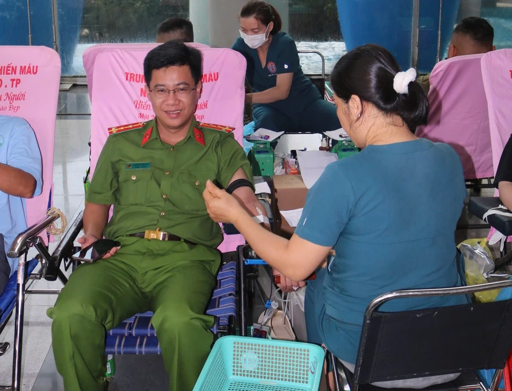 hiến máu (4).jpg