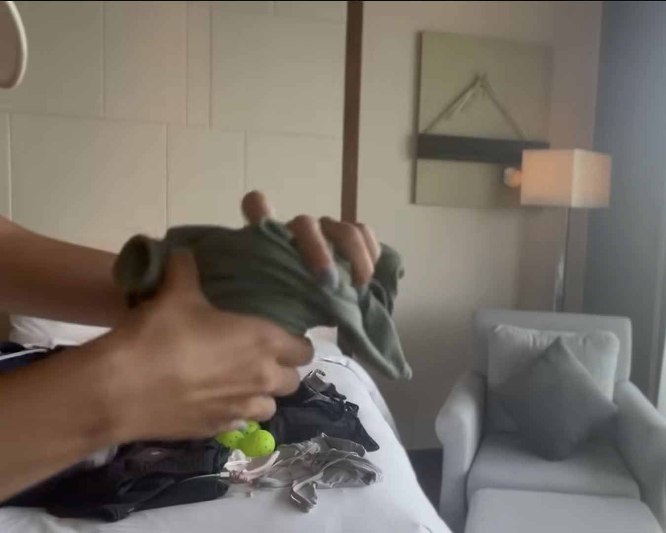 "Nữ thần" pickleball số 2 thế giới Anna Bright "Ánh Dương" suýt dính phốt "bùng tiền" và loạt kỉ niệm nhớ đời khi tới Việt Nam 5 1775747186 254 Nu than pickleball so 2 the gioi Anna Bright Anh