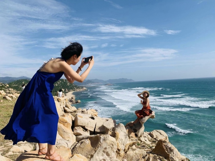 Ngắm công viên đá nghìn hình thù ở ven biển Ninh Thuận 7 Ngắm công viên đá nghìn hình thù ở ven biển Ninh Thuận - 6