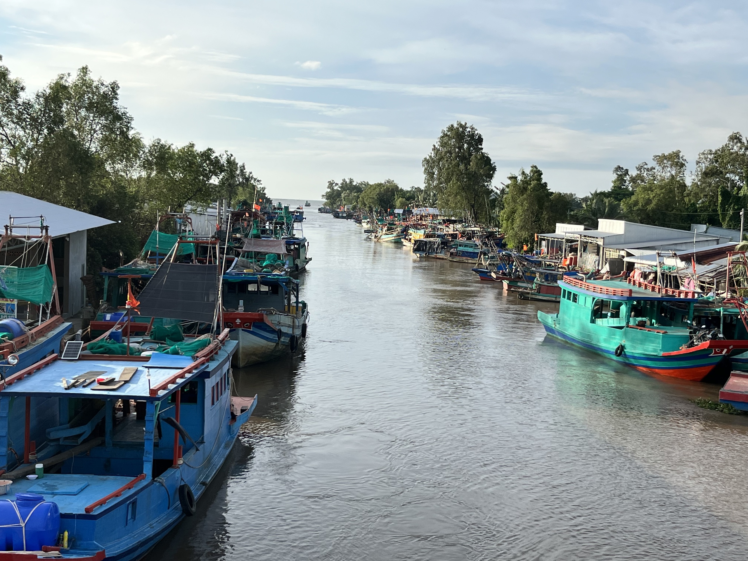 An Giang quyết liệt gỡ thẻ vàng IUU , Khởi tố 55 vụ vi phạm khai thác thủy sản - Ảnh 4. An Giang quyết liệt gỡ thẻ vàng IUU , Khởi tố 55 vụ vi phạm khai thác thủy sản - Ảnh 4.