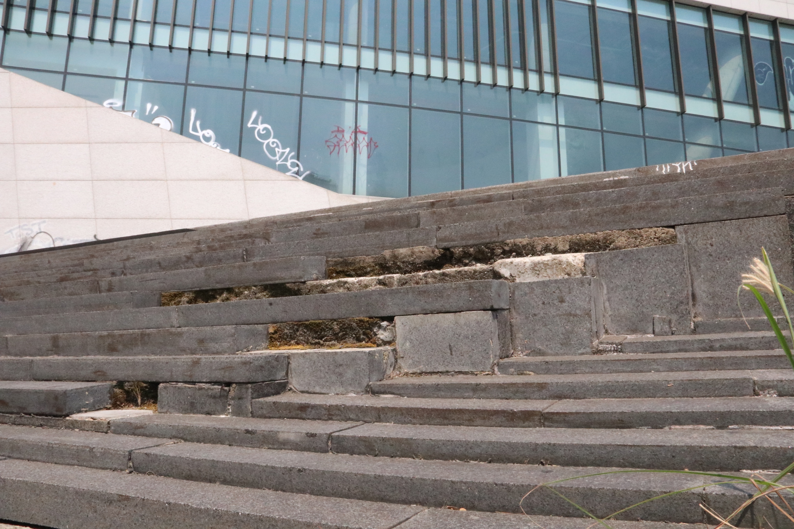 Bến du thuyền trăm tỉ của Vũ nhôm 'ngủ quên' bên sông Hàn- Ảnh 4.