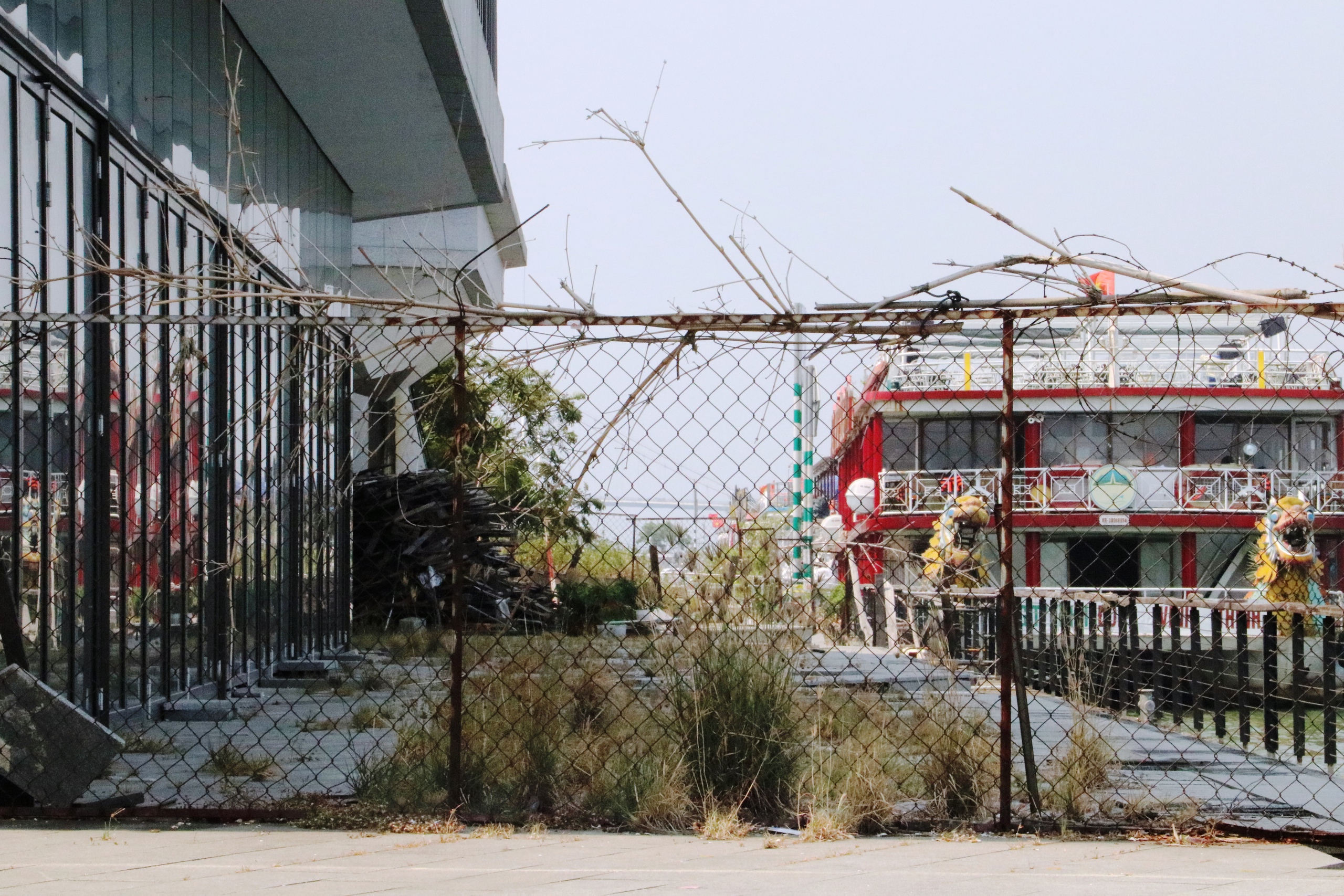 Bến du thuyền trăm tỉ của Vũ nhôm 'ngủ quên' bên sông Hàn- Ảnh 15.