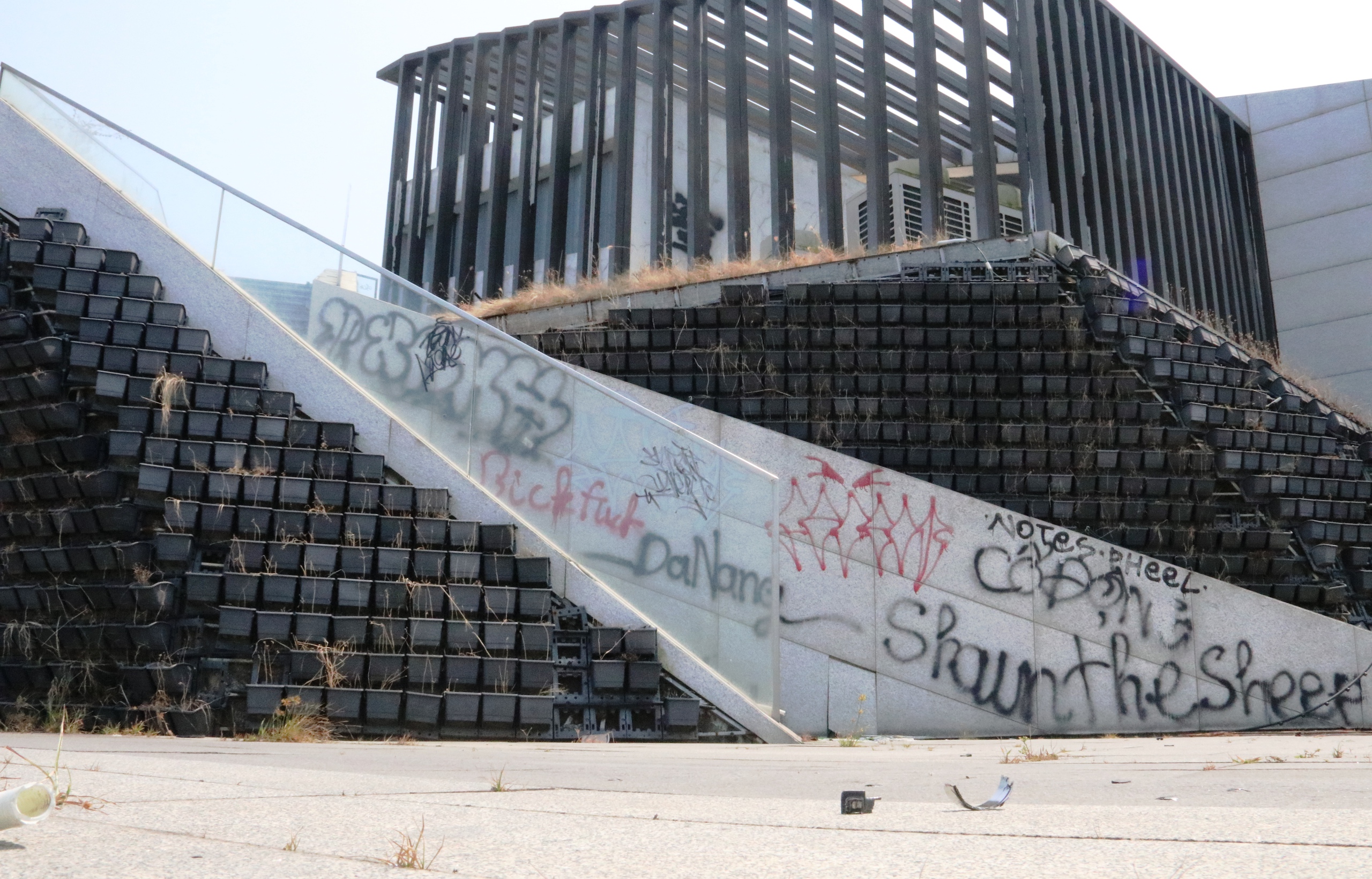 Bến du thuyền trăm tỉ của Vũ nhôm 'ngủ quên' bên sông Hàn- Ảnh 19.