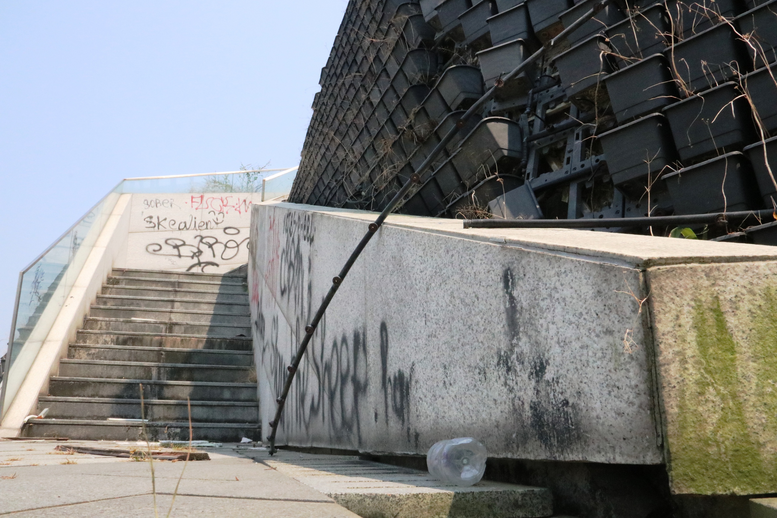 Bến du thuyền trăm tỉ của Vũ nhôm 'ngủ quên' bên sông Hàn- Ảnh 20.