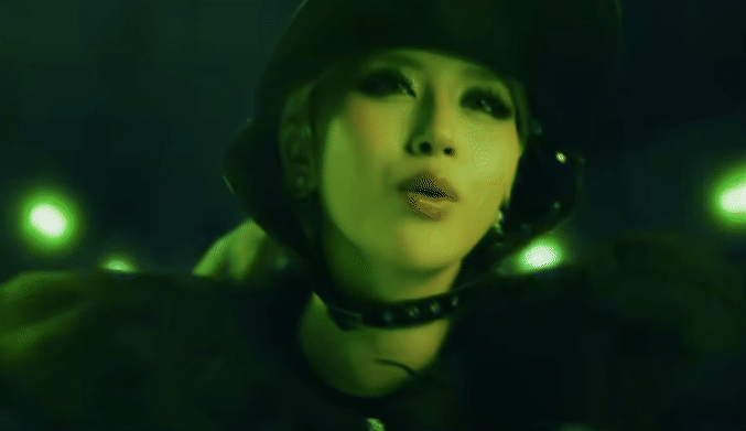 1775783058 904 Quynh Anh Shyn het ga het so fashionista lam MV