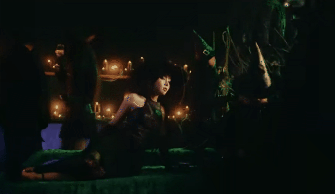 1775783060 231 Quynh Anh Shyn het ga het so fashionista lam MV