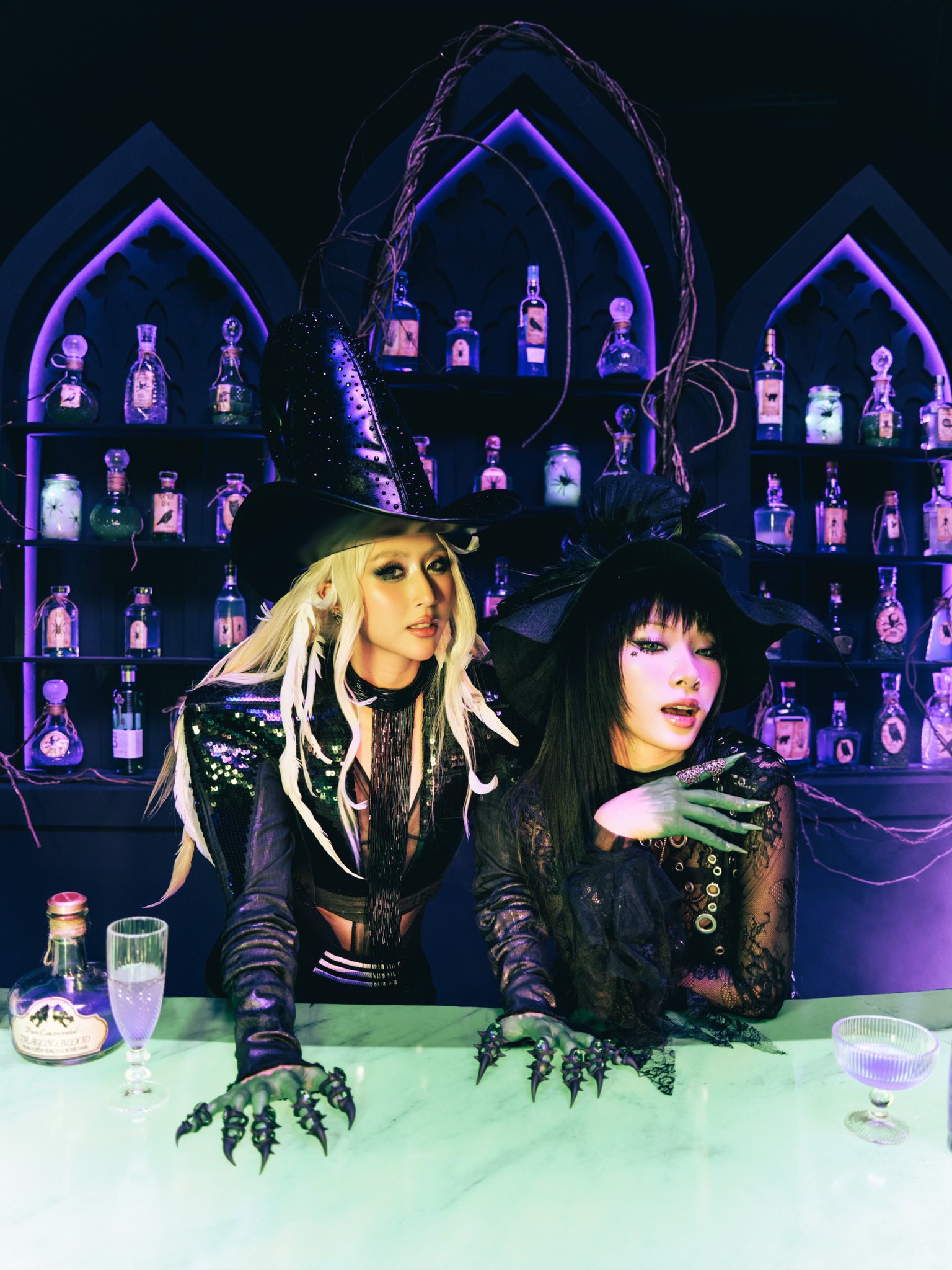 1775783069 721 Quynh Anh Shyn het ga het so fashionista lam MV