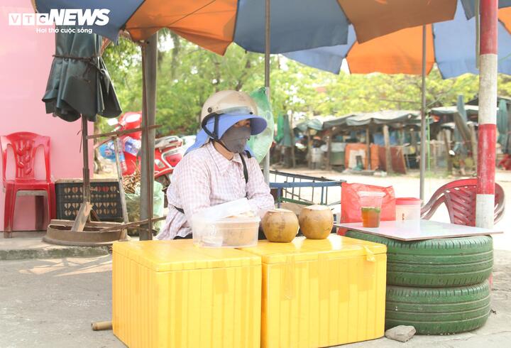 1775785469 746 Nang nhu ‘chao lua nguoi lao dong mien Trung vat