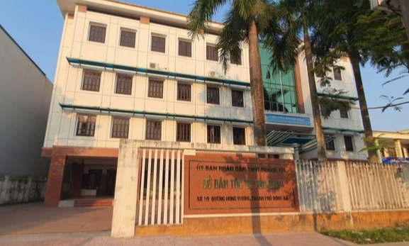 'Không phải đưa ngược cán bộ làm việc ở bắc Quảng Trị vào lại nam Quảng Trị'- Ảnh 3. 'Không phải đưa ngược cán bộ làm việc ở bắc Quảng Trị vào lại nam Quảng Trị'- Ảnh 3.