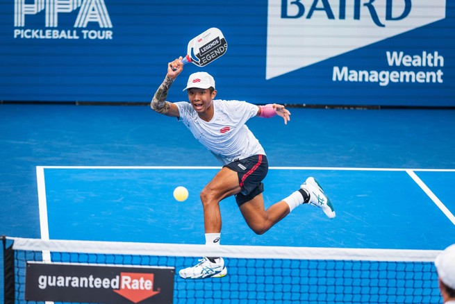 1775792059 528 Quang Duong dang o the ngan can treo soi toc