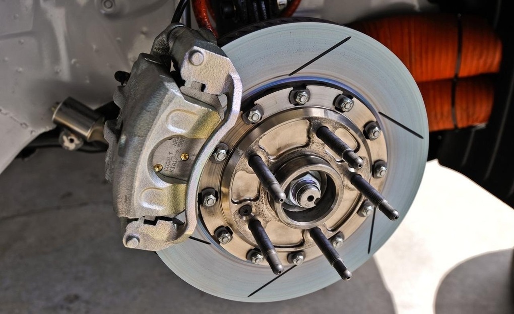 Lái xe đường đèo: Hiểu đúng câu lên đèo số nào, xuống đèo số đó - 2