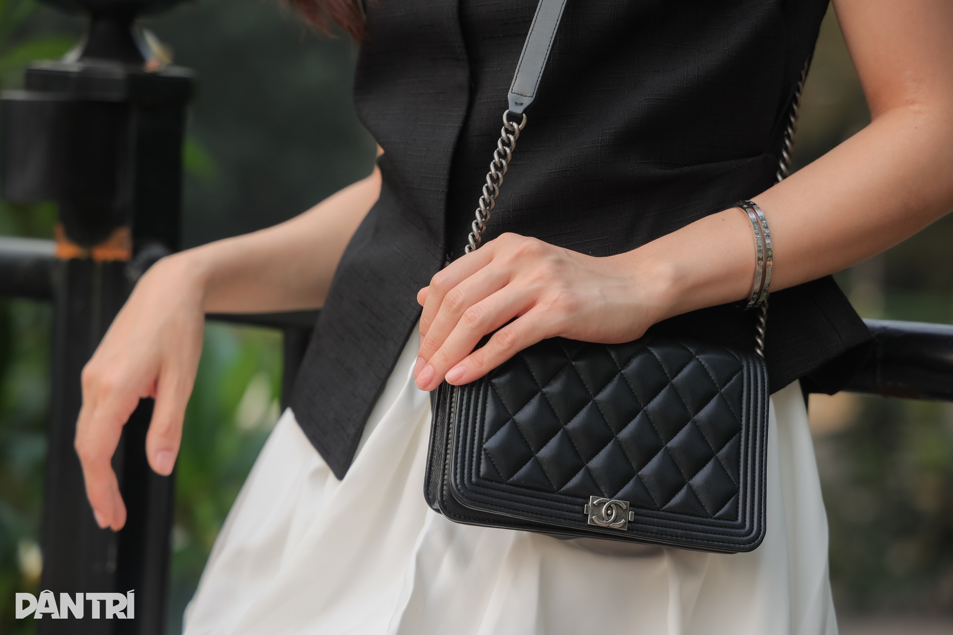 Nữ diễn viên phim giờ vàng cuốn hút nhờ gu thời trang tinh tế - 6