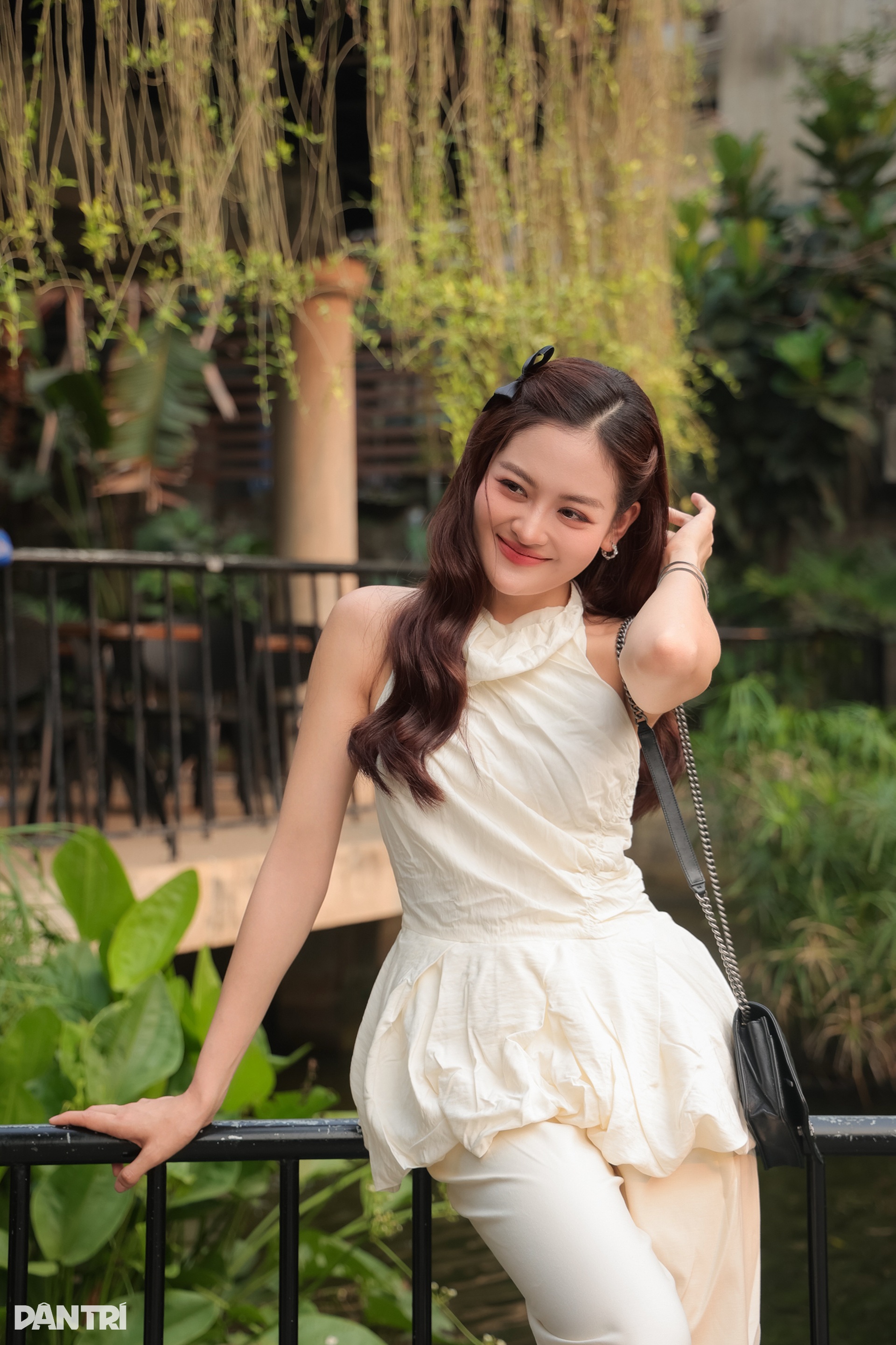 Nữ diễn viên phim giờ vàng cuốn hút nhờ gu thời trang tinh tế - 8