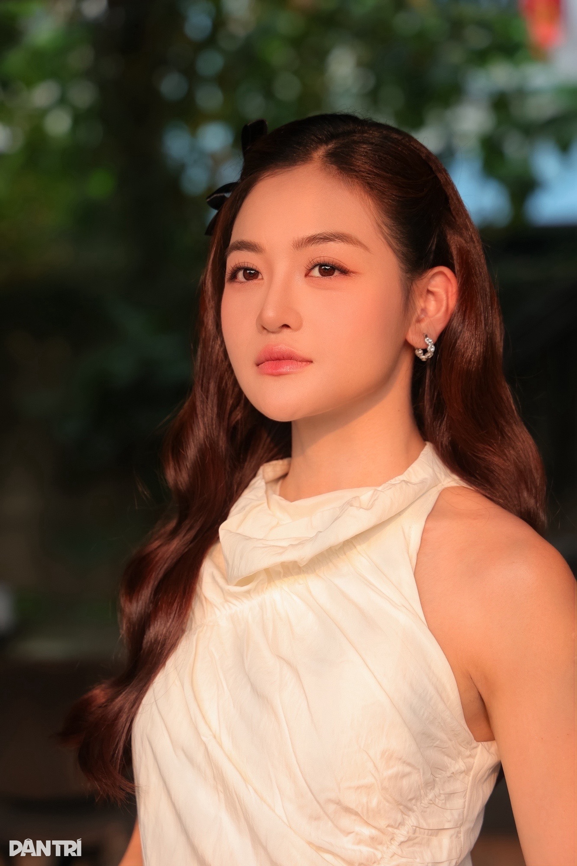 Nữ diễn viên phim giờ vàng cuốn hút nhờ gu thời trang tinh tế - 11