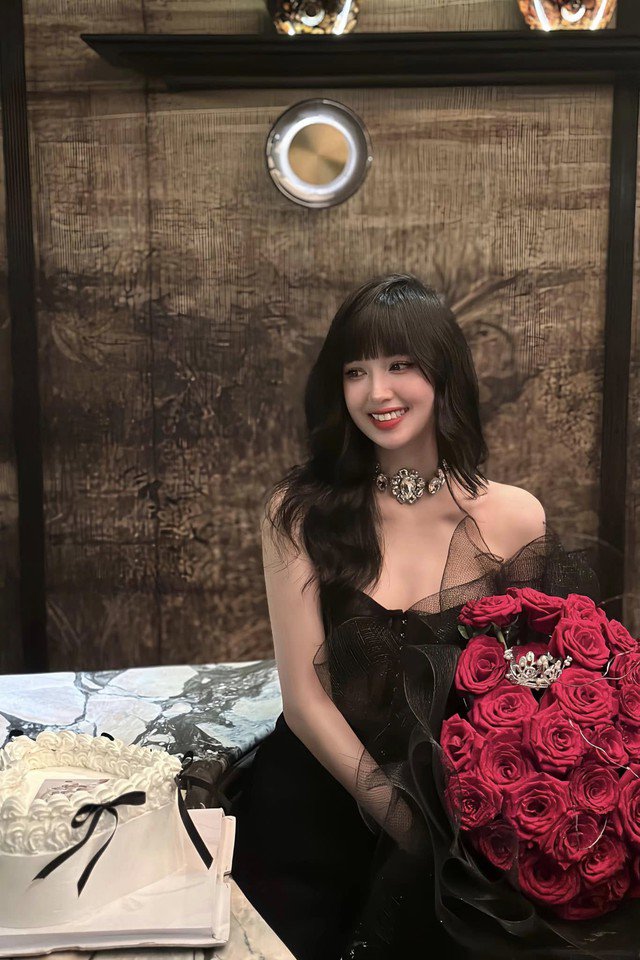 Rời showbiz 10 năm, Hotgirl Tâm Tít tuổi U40 nhan sắc 'cực phẩm', sống hạnh phúc bên chồng doanh nhân - 10