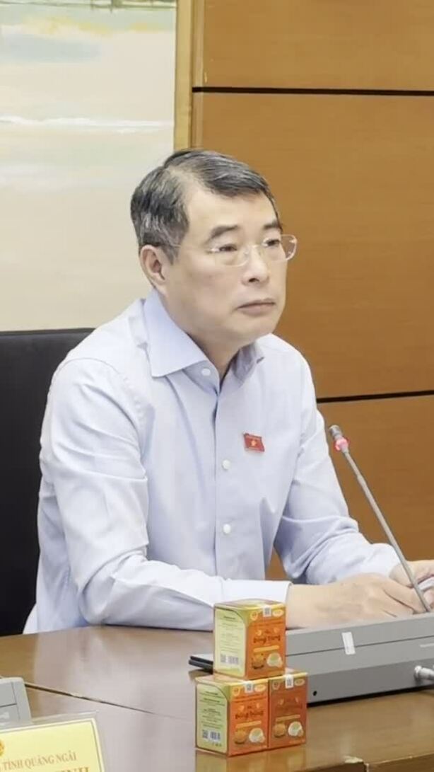 Thủ tướng nói về vai trò thể chế với tăng trưởng 2 con số